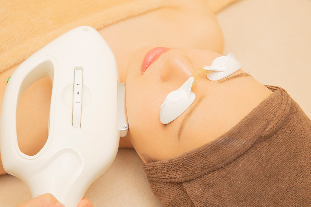 高知のまつげエクステサロン｜C Care Eyels(シーケアアイルズ)